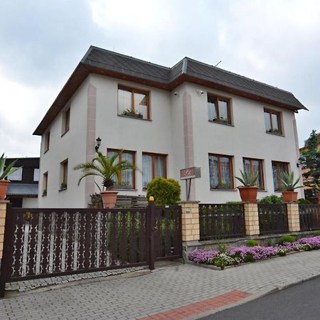 Apartmany Karlsbad Buitenkant foto