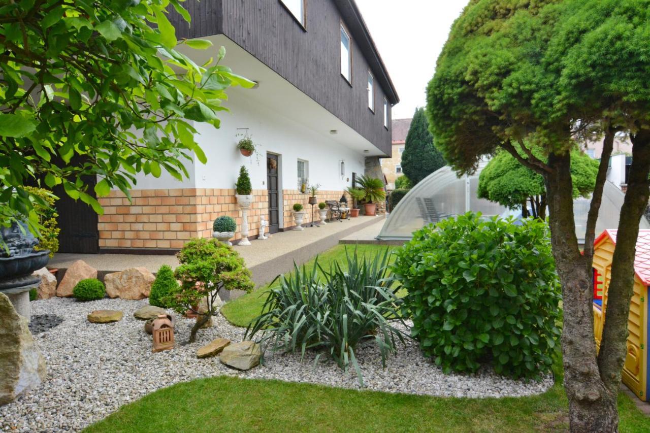 Apartmany Karlsbad Buitenkant foto