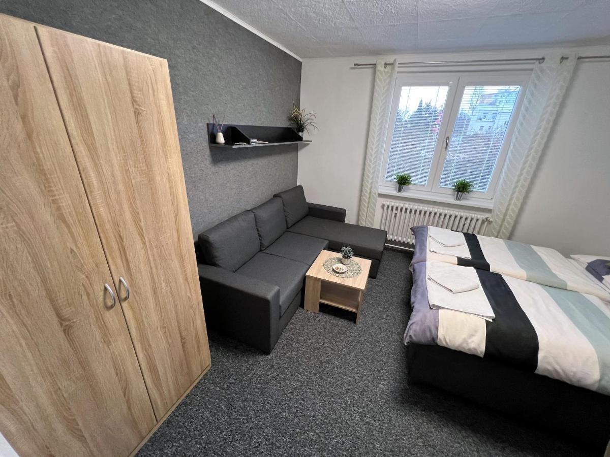 Apartmany Karlsbad Buitenkant foto