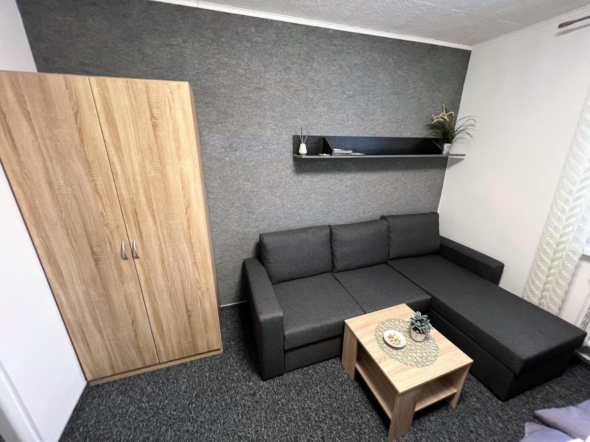 Apartmany Karlsbad Buitenkant foto