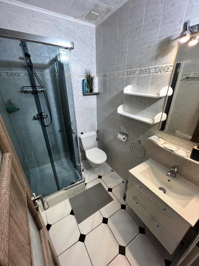 Apartmany Karlsbad Buitenkant foto