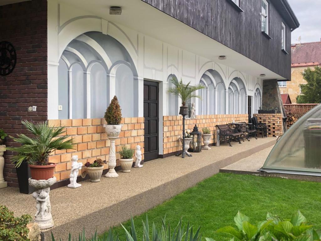 Apartmany Karlsbad Buitenkant foto