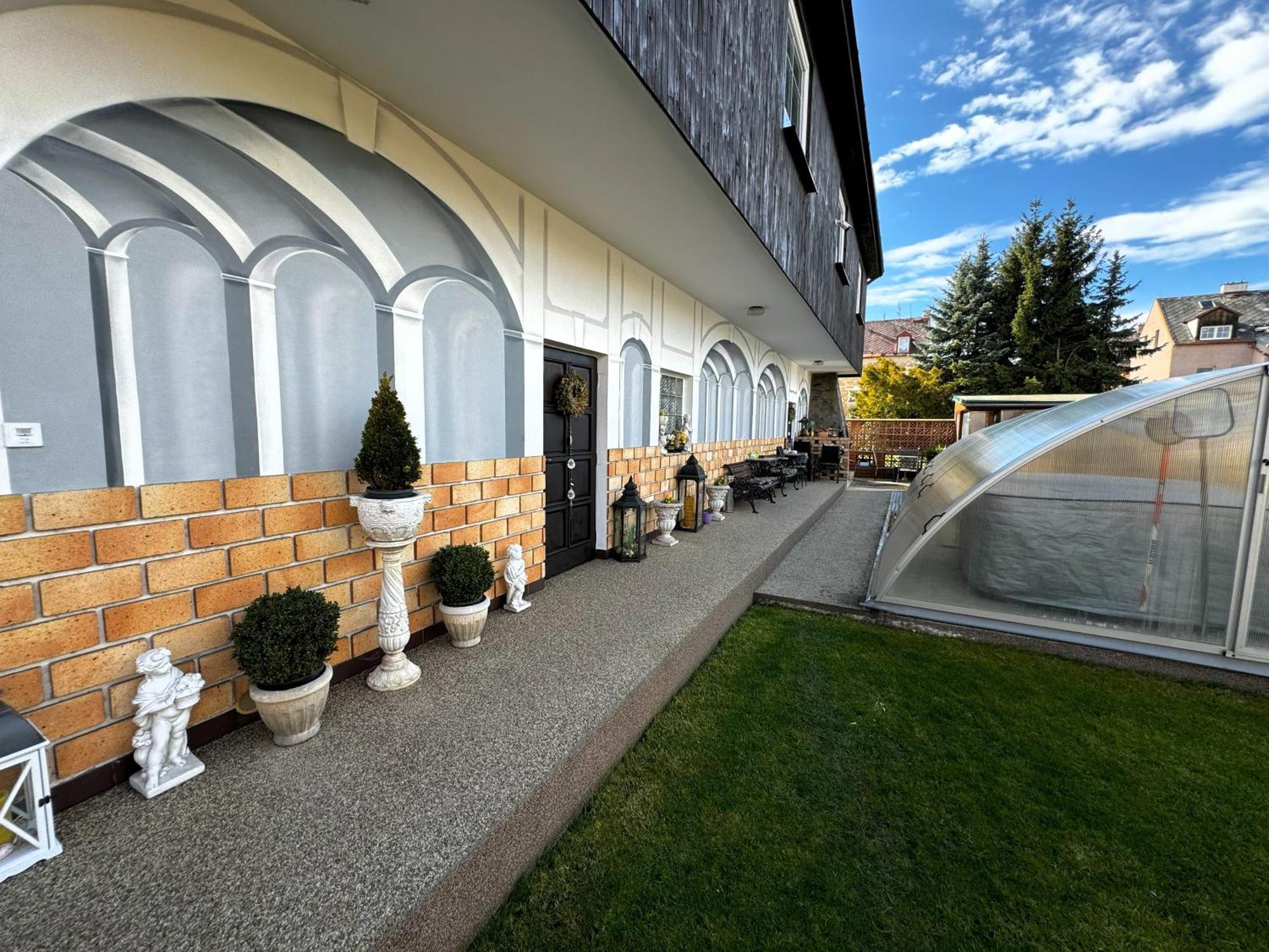 Apartmany Karlsbad Buitenkant foto