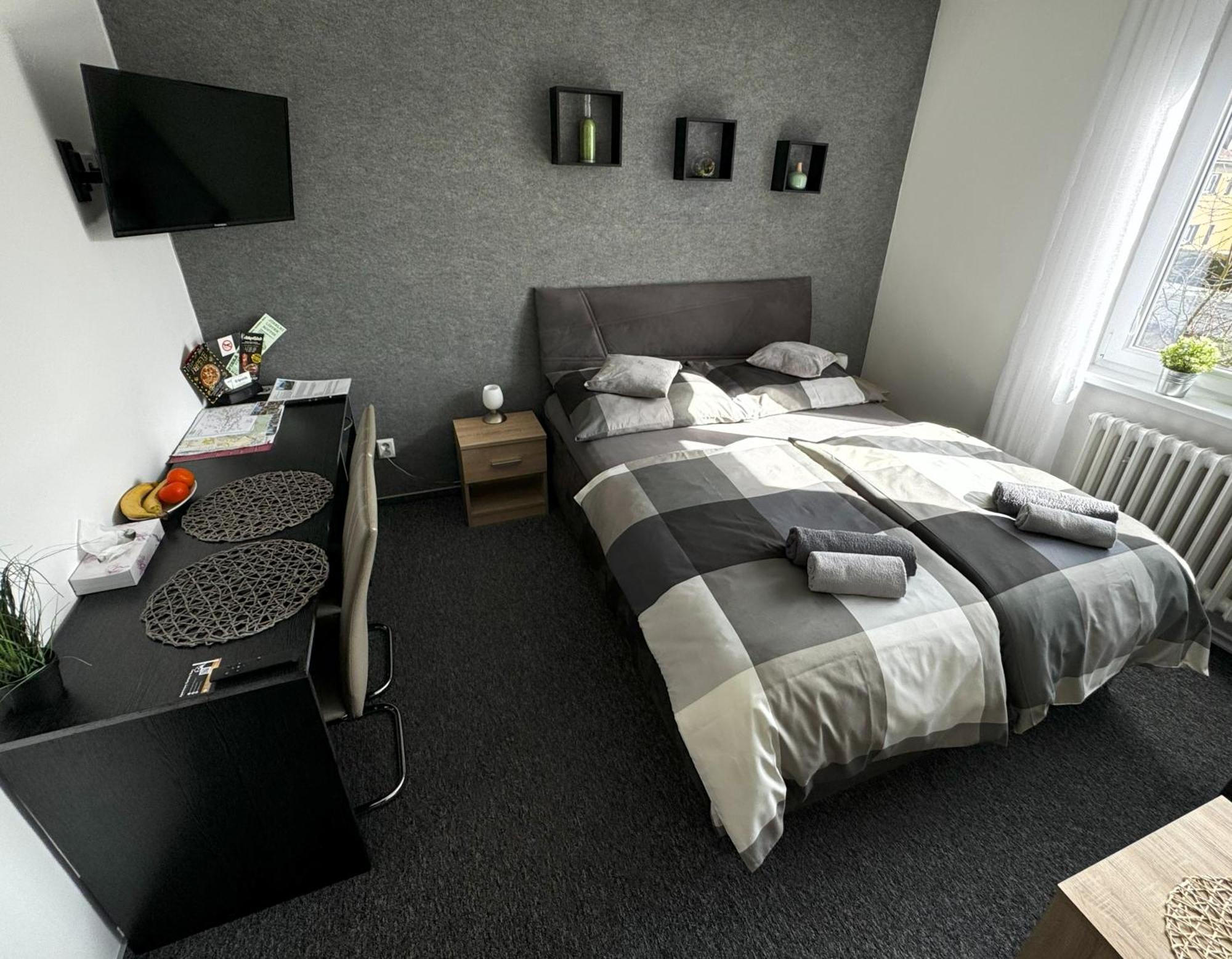 Apartmany Karlsbad Buitenkant foto
